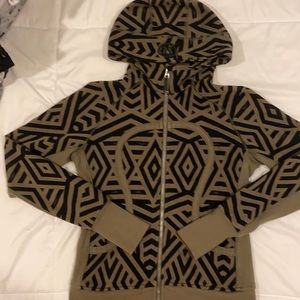 Lululemon chevron shuffle scuba hoodie II